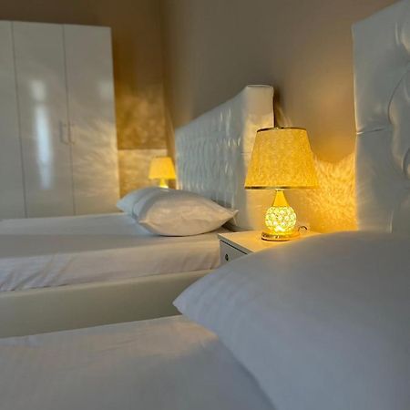 Sael Apartments Shkoder Bagian luar foto