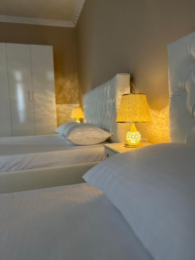 Sael Apartments Shkoder Bagian luar foto